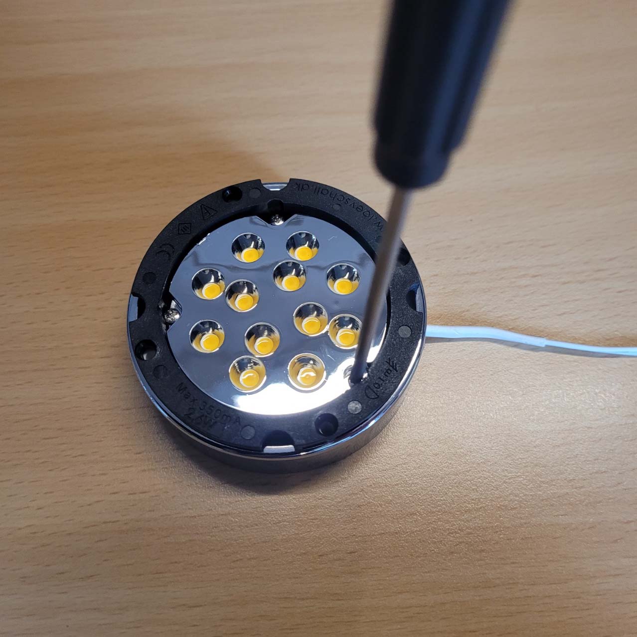 Demonter Uni-Led-Flex 2 | Illuminor as